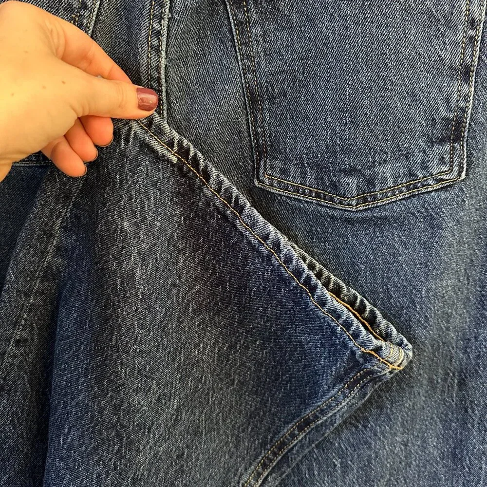 Old Navy Extra High Rise Wide Leg Dark Wash Jeans - 10 Petite - Picture 8 of 8